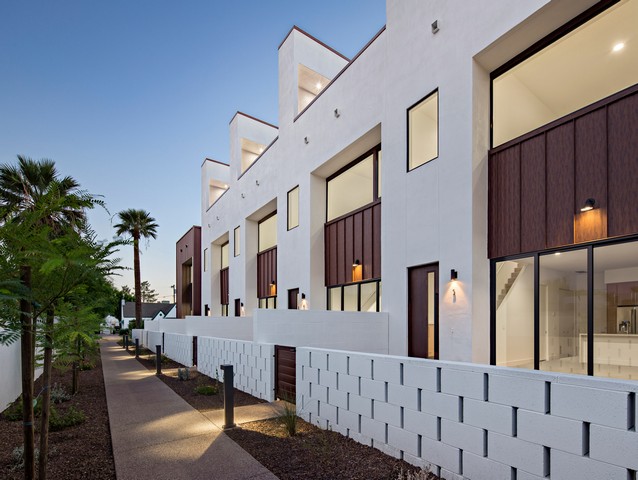 TOWNHOUSES IN CENTRAL PHOENIX