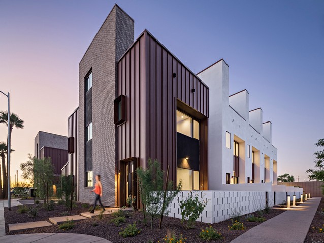 TOWNHOUSES IN CENTRAL PHOENIX