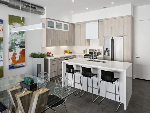 TOWNHOUSES IN CENTRAL PHOENIX