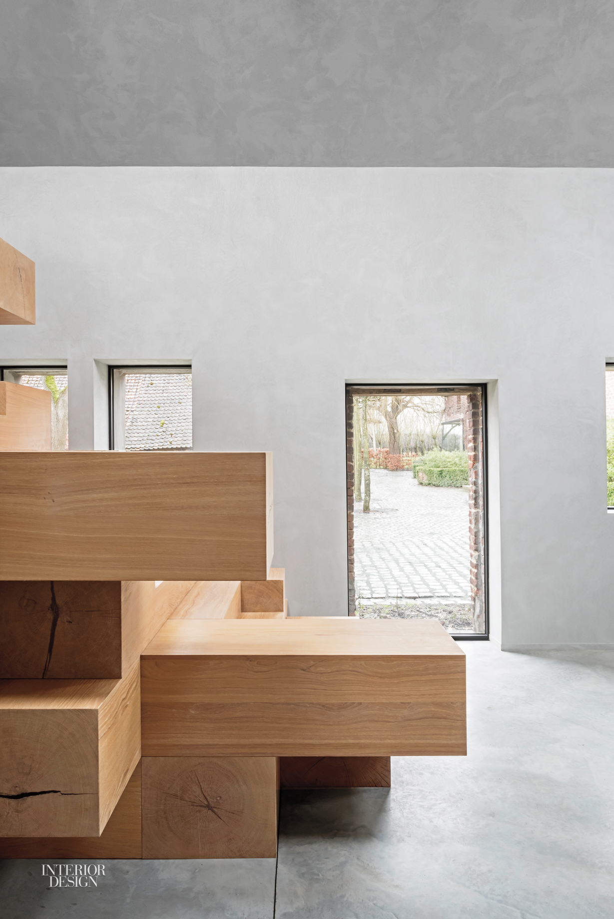 5 Reimagines an 18th-Century Stable as a Home Office