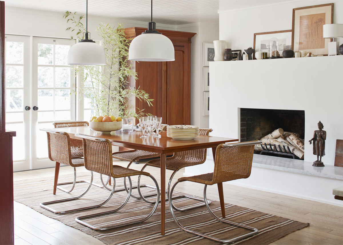 A Mid-Century Modern Home in Sonoma with a Country Inspiration
