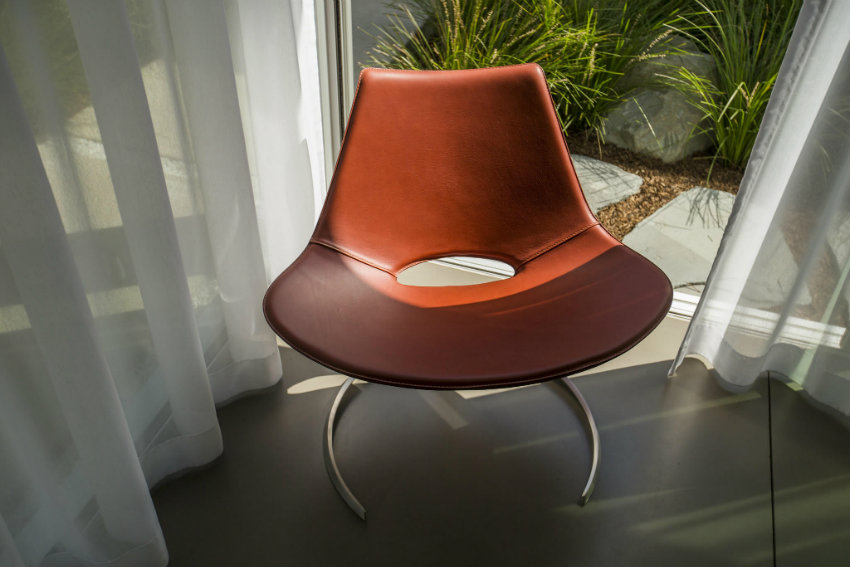 Get this Effortless Mid-century Modern Furniture