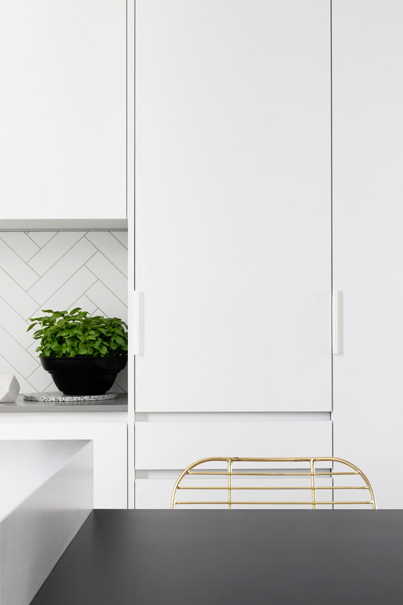 Room of the Week- A Kitchen Remodel Shining with Black and Gold