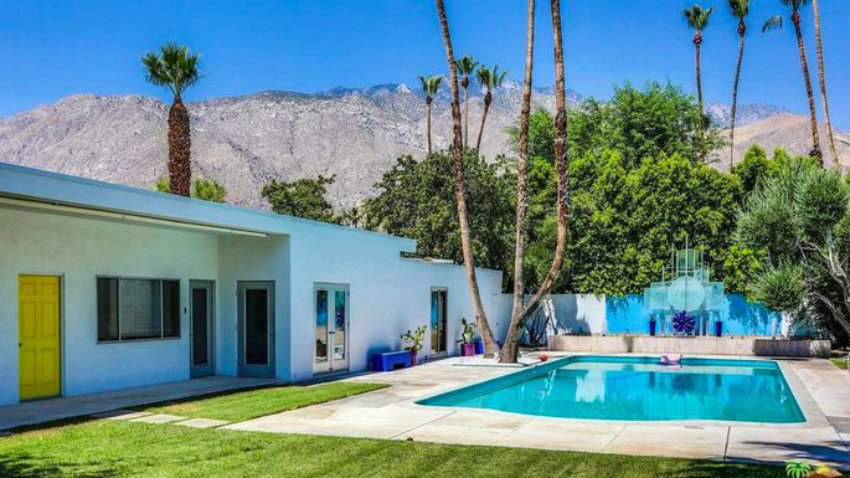 This Palm Springs' Mid-century Modern Home Is on the Market!