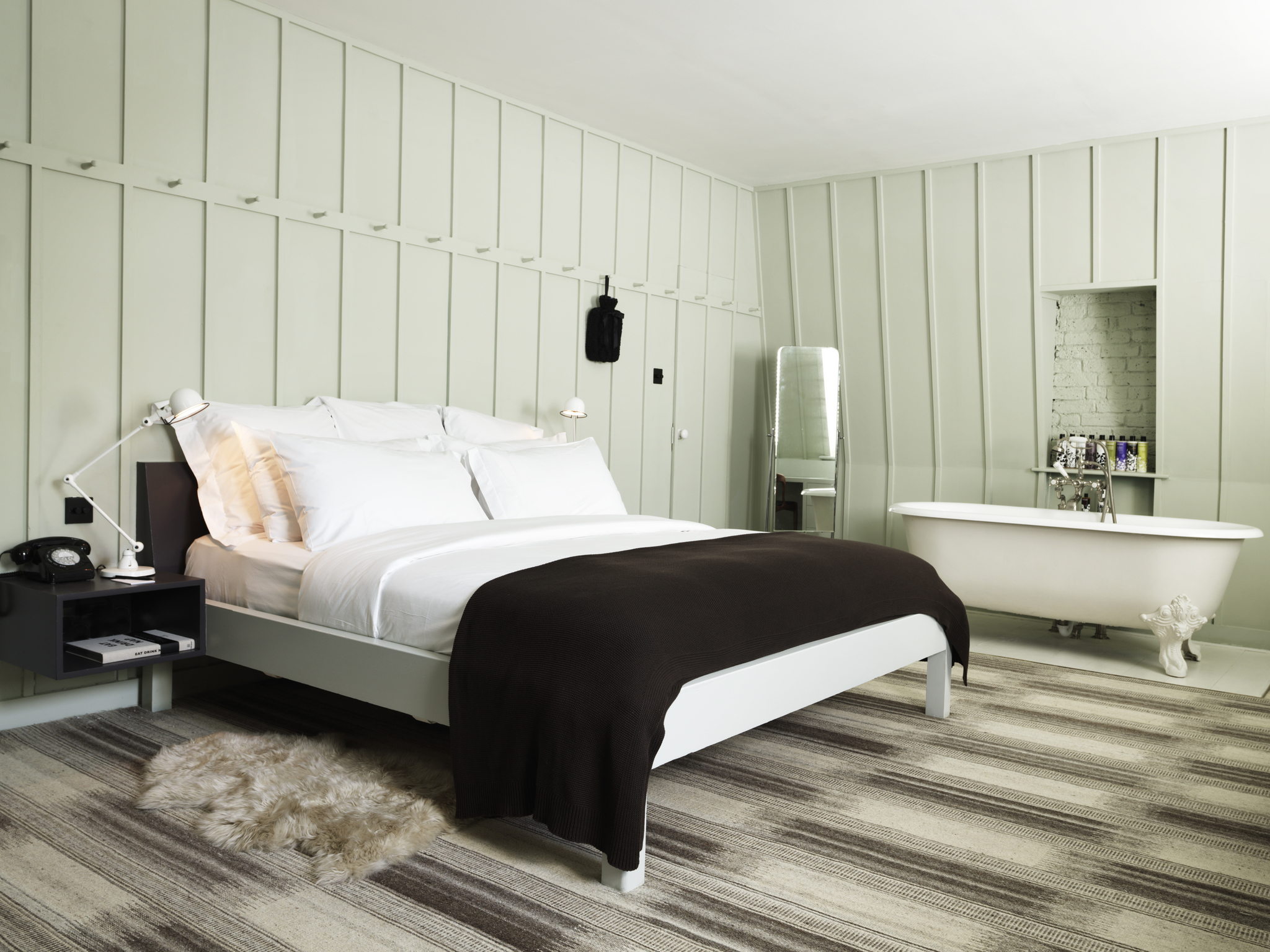 The Best Hotels in London for All Design Lovers During 100% Design!