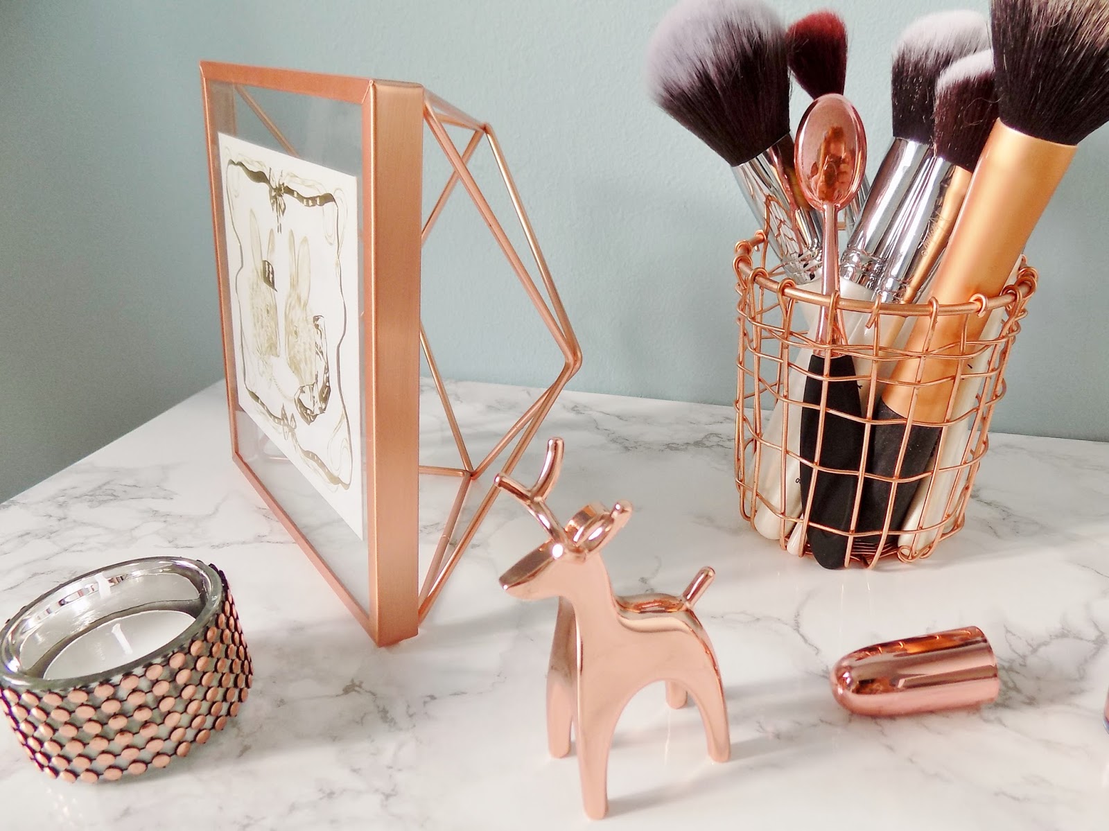 Copper Home Accessories that Will Look Amazing Next to Ultra Violet!_1