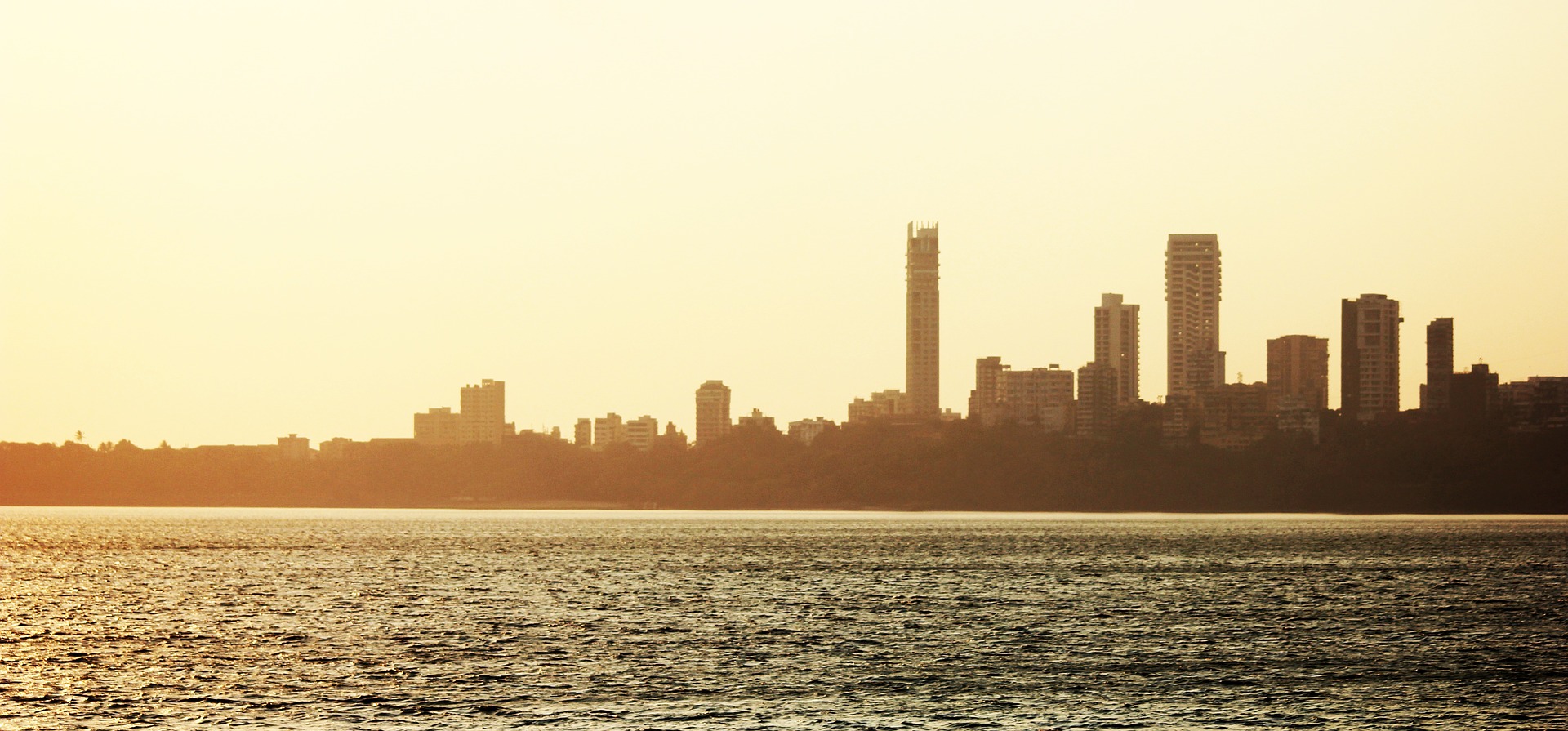 7 Reasons Why We Are Taking Mid-Century Design to India in March_feat (1)
