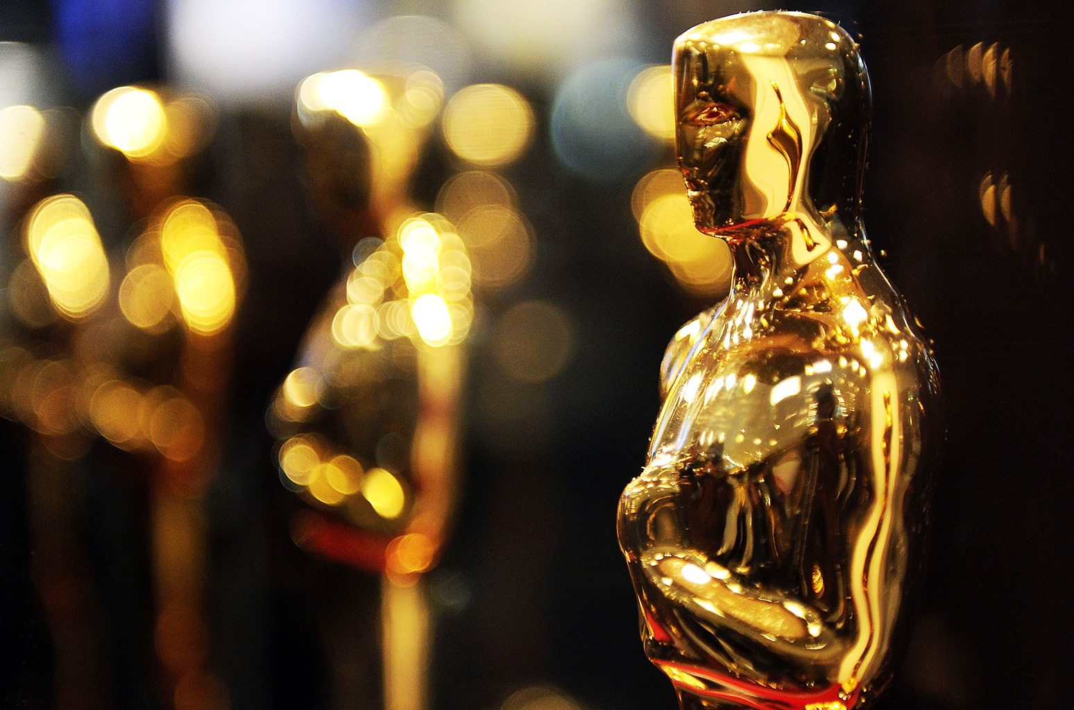 How to Throw the Best Oscar Themed Party Before It's Too Late!_2