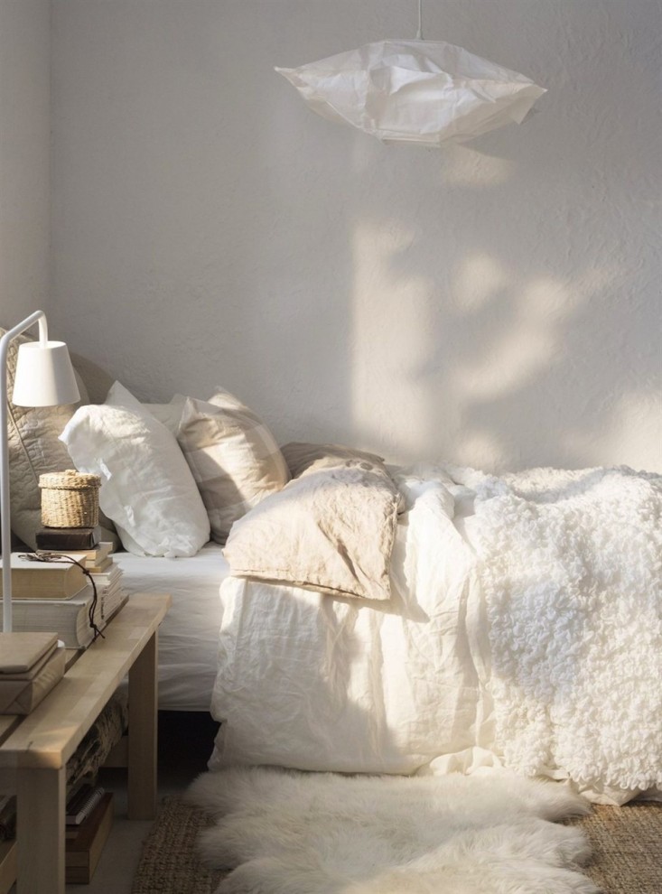 A new season is upon us and with it an opportunity to spruce up your home. Wondering how to take the chill off this winter? We are presenting you the hottest interior design trends for this winter season that are sure to warm you up! interior design trends for this winter Hot Interior Design Trends for this Winter Paula Eklund Bedroom on Ikea Family Live Magazine