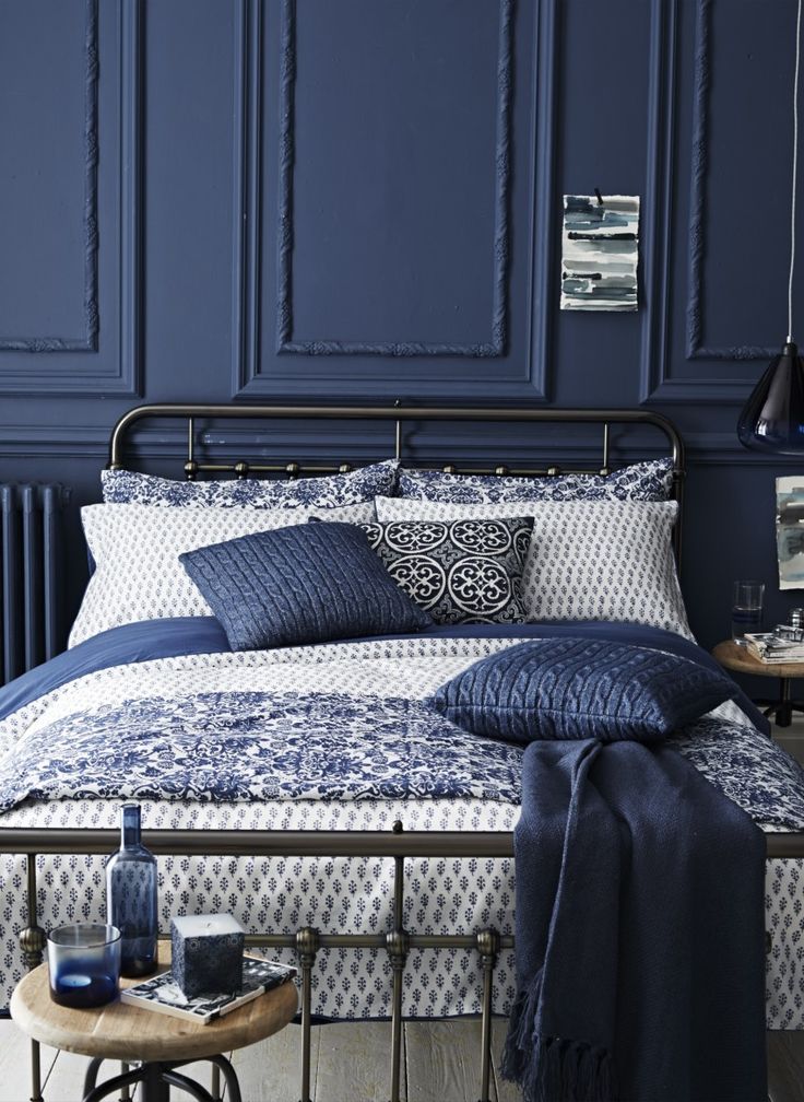 blue blue A new season is upon us and with it an opportunity to spruce up your home. Wondering how to take the chill off this winter? We are presenting you the hottest interior design trends for this winter season that are sure to warm you up! interior design trends for this winter Hot Interior Design Trends for this Winter blue