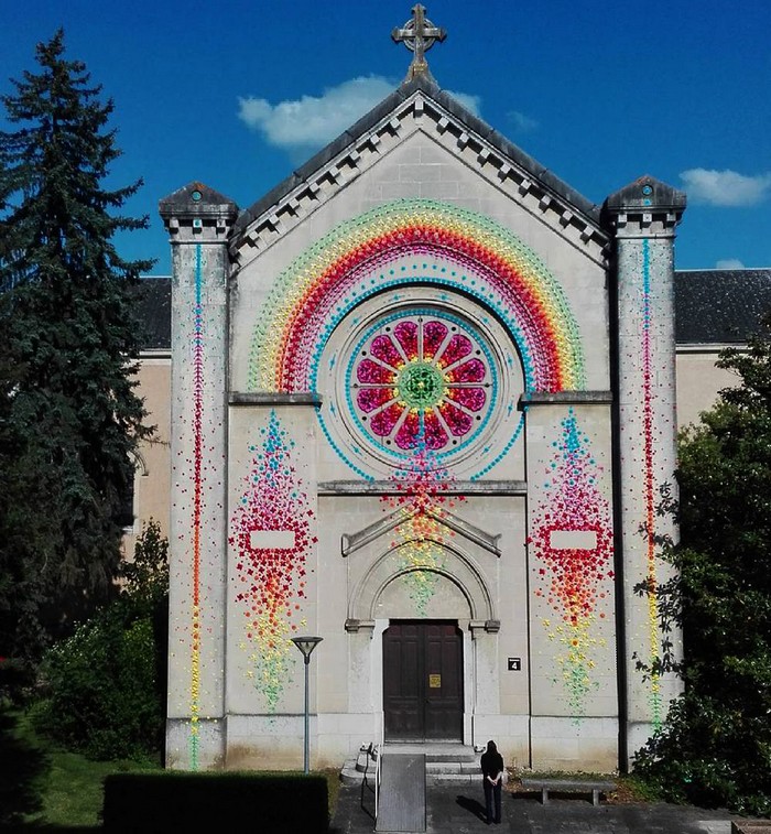 Street art: French artist colors the cities with origamis street art Street art: French artist colors the cities with origamis Street art French artist colors the cities with origamis 2