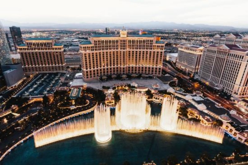 5 spectacular things to do in Las Vegas that will take your breath away things to do in las vegas 5 Spectacular Things to Do in Las Vegas That&#8217;ll Take Your Breath Away 5 Spectacular Things to Do in Las Vegas That Will Take Your Breath Away 5