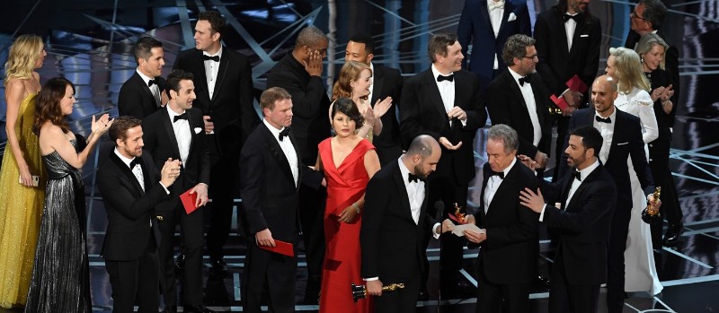 Oscars 2018 Everything You Need to Know About This Year's Edition! mements best picture Oscars 2018 Oscars 2018: Everything You Need to Know About This Year&#8217;s Edition! Oscars 2018 Everything You Need to Know About This Years Edition mements best picture