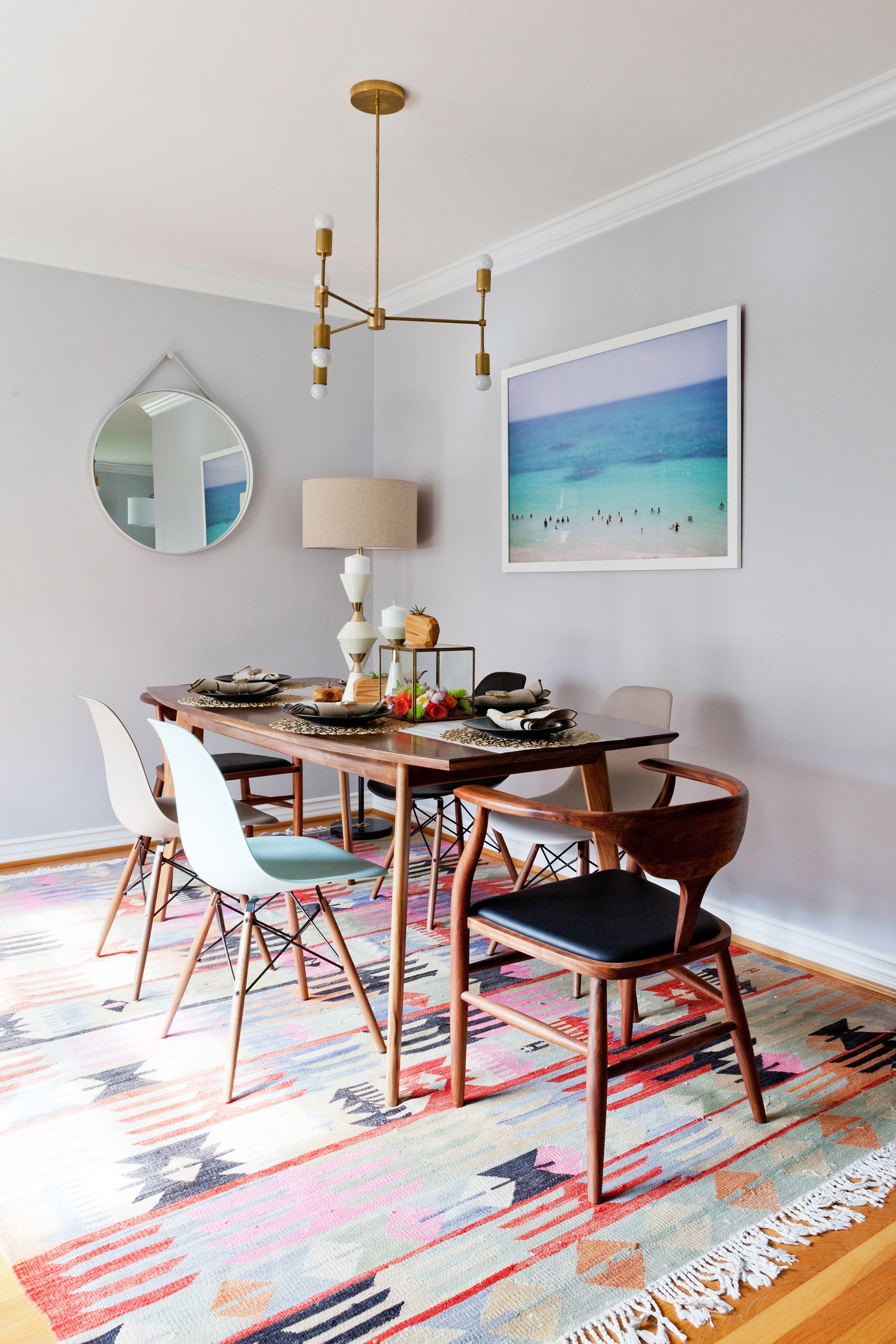 Get Ready for Easter Brunch W These Mid-Century Dining Tables_2 mid-century dining table Get Ready for Easter Brunch W/ These Mid-Century Dining Tables Get Ready for Easter Brunch W These Mid Century Dining Tables 4