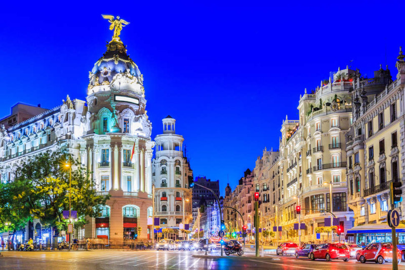 Madrid Landmarks that Make It One of the Most Stunning Cities Ever (1) madrid landmarks Madrid Landmarks that Make It One of the Most Stunning Cities Ever Madrid Landmarks that Make It One of the Most Stunning Cities Ever 5