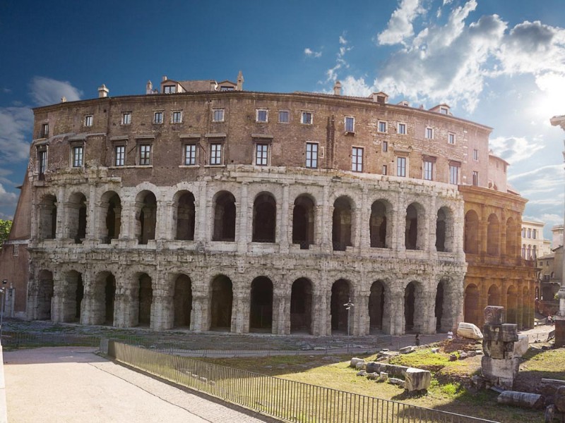 10 Rome Buildings That Were Not Built in a Day But Are Still Amazing rome buildings 10 Rome Buildings That Were Not Built in a Day But Are Still Amazing 11 theatre of marcellus