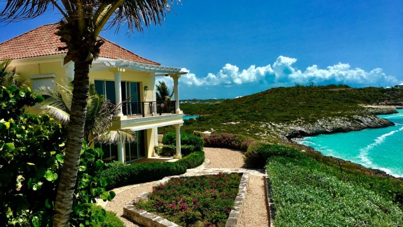 Celebrity Homes That Could Be Yours: Prince's Turks and Caicos Mansion celebrity homes Celebrity Homes That Could Be Yours: Prince&#8217;s Turks and Caicos Mansion 2 1024x576