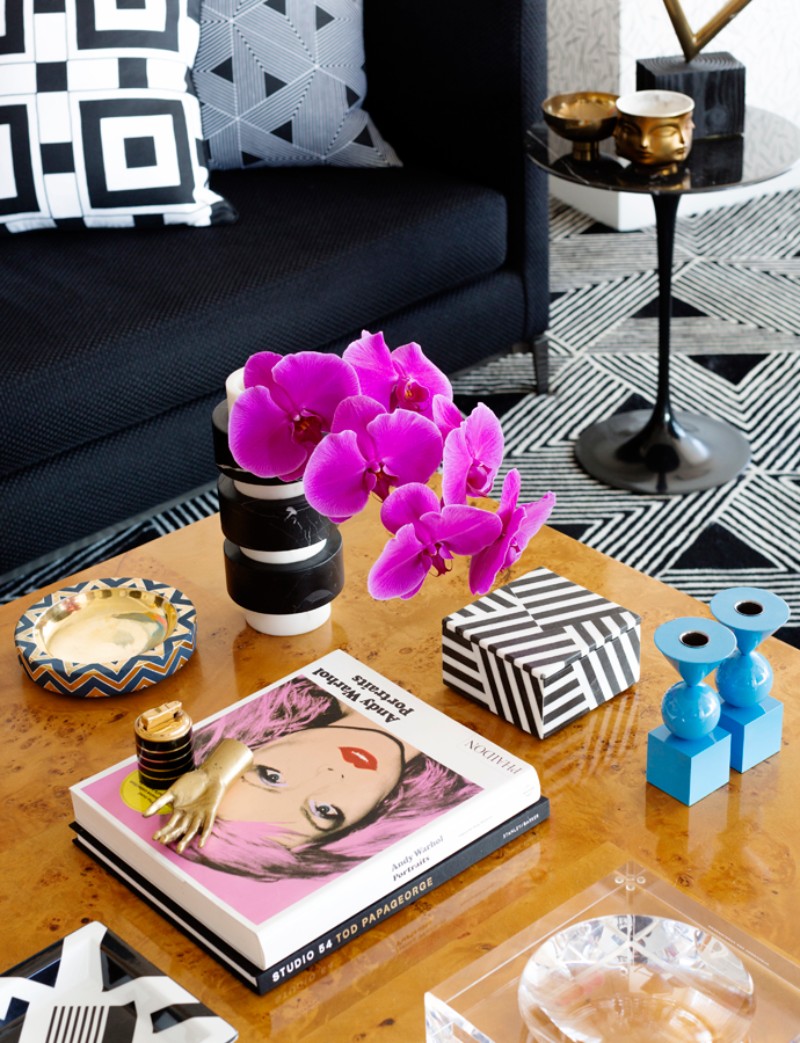 Geometric Patterns and Andy Warhol Meet in this Eclectic Interior eclectic interior Geometric Patterns and Andy Warhol Meet in this Eclectic Interior Geometric Patterns and Andy Warhol Meet in this Eclectic Interior 4