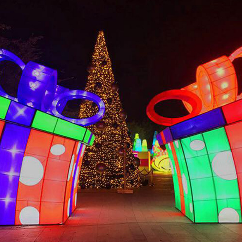 Warm Yourself Up With These Christmas Lights Around The World christmas lights Warm Yourself Up With These Christmas Lights Around The World Warm Yourself Up With These Christmas Lights Around The World 2