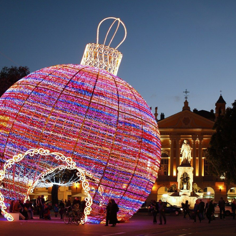 Warm Yourself Up With These Christmas Lights Around The World christmas lights Warm Yourself Up With These Christmas Lights Around The World Warm Yourself Up With These Christmas Lights Around The World 4