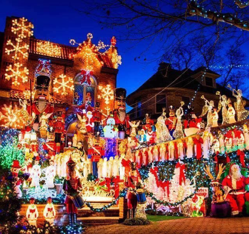 Warm Yourself Up With These Christmas Lights Around The World christmas lights Warm Yourself Up With These Christmas Lights Around The World Warm Yourself Up With These Christmas Lights Around The World 6 1