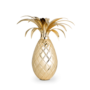 Room By Room: Mid-Century Inspiration For Summer Home Decor summer home decor Room By Room: Mid-Century Inspiration For Summer Home Decor miranda pineapple lamp 1 300x300