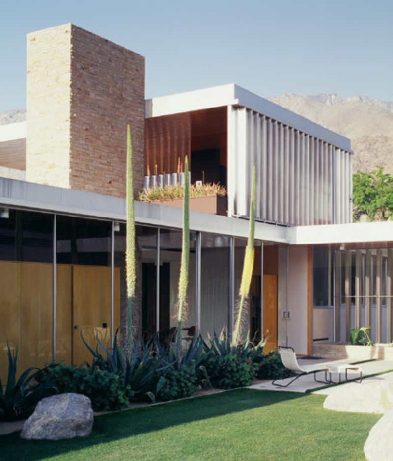 Kaufmann-House-2 Kaufmann-House-2 Palm Springs Houses that Could Easily Be Your Dream Home palm springs houses Palm Springs Houses that Could Easily Be Your Dream Home Kaufmann House 2
